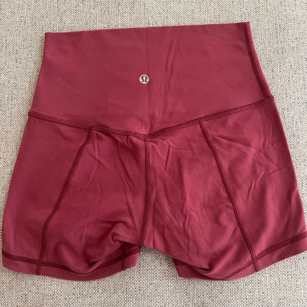 Lululemon Athletica Mauve Bike Shorts - Picture 2 of 3